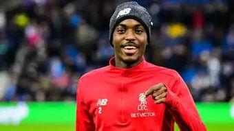 德国足球爆料最新消息,转会风云再起，豪门争抢新星！